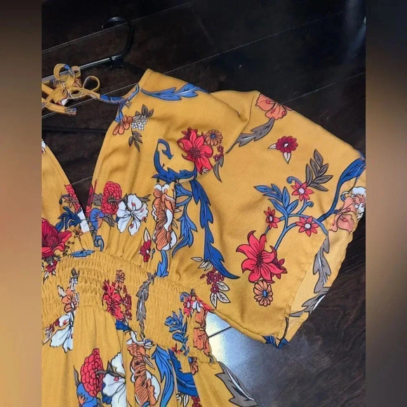 SHE + SKY  MULTI COLOR FALL FLORAL SMOCKED WAIST MAXI DRESS WIDE SLEEVES SIZE M - Picture 8 of 15